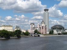 Von der Novospassky-Brücke Richtung Nordwest.