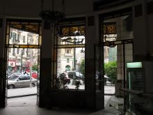 Im Café Groppi an der Talaat Harb. Der Kuchen schmecke fast so gut wie im KaDeWe, so das Urteil aus berufenem Mund.