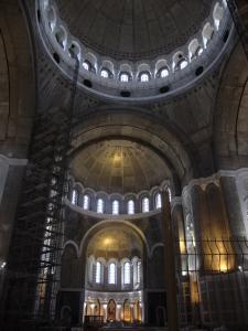  Die Kathedrale des Hl. Sava in Belgrad soll ab 2012 die größte chistlich-orthodoxe Kirche sein